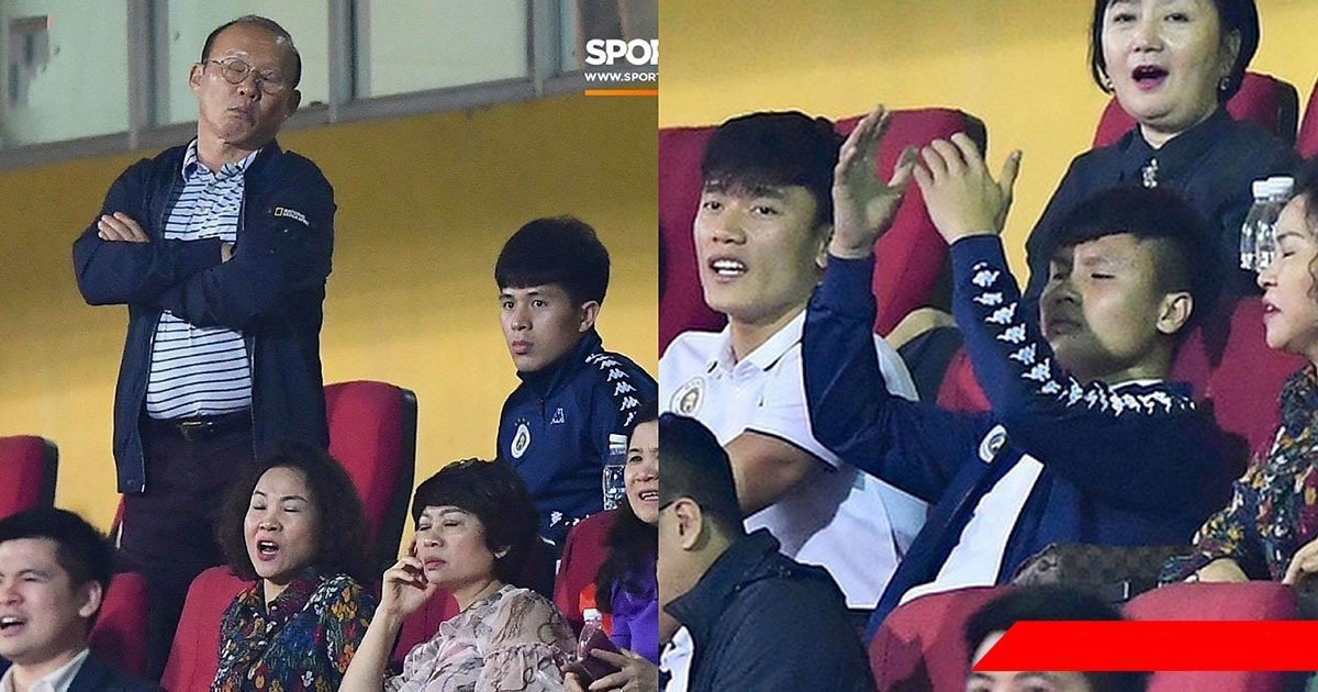 CHÙM ẢNH: Thầy Park, Quang Hải phản ứng đầy cảm xúc khi ngồi trên khán đài nhìn Hà Nội thua trận đầu tiên
