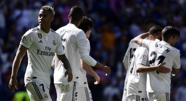 Kết quả Real Madrid vs Villarreal: “Truyền nhân Ronaldo” bùng nổ, rượt đuổi 5 bàn kịch tính