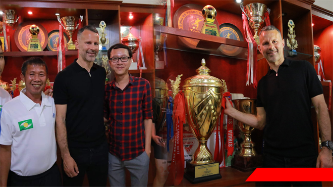 Ryan Giggs xuất hiện đầy bảnh bao tại Nghệ An, chuẩn bị hợp tác đưa Việt Nam tiến gần giấc mơ World Cup