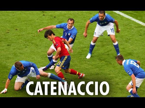 Chiến thuật Catenaccio là gì mà khiến bóng đá Ý đáng sợ như vậy?