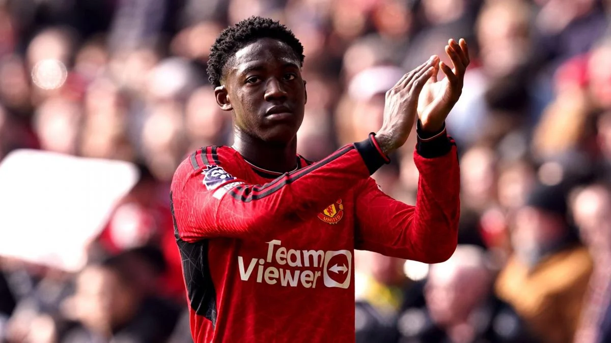 Napoli đối thủ cạnh tranh quyết liệt Napoli đối thủ cạnh tranh quyết liệt