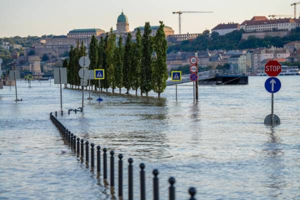 Nằm mơ thấy nước ngập nhà, ngập đường điềm gì, có đáng lo? Nằm mơ thấy nước ngập nhà, ngập đường điềm gì, có đáng lo?
