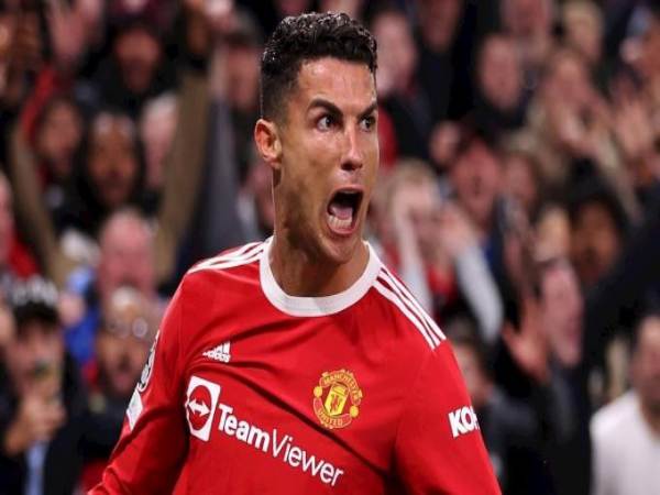 Cristiano Ronaldo – Ngôi sao toàn năng của MU