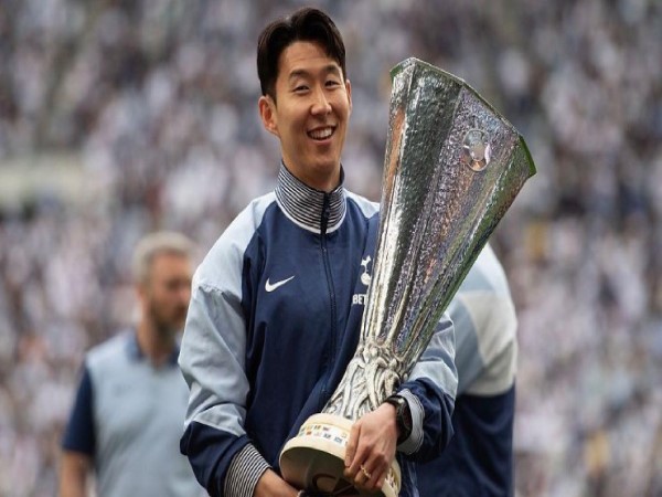 Tin BĐ: Son Heung Min trở lại Tottenham làm rung chuyển London Tin BĐ: Son Heung Min trở lại Tottenham làm rung chuyển London