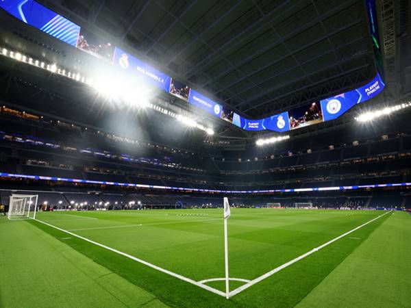 Kiến trúc và thiết kế sân nhà của Real Madrid