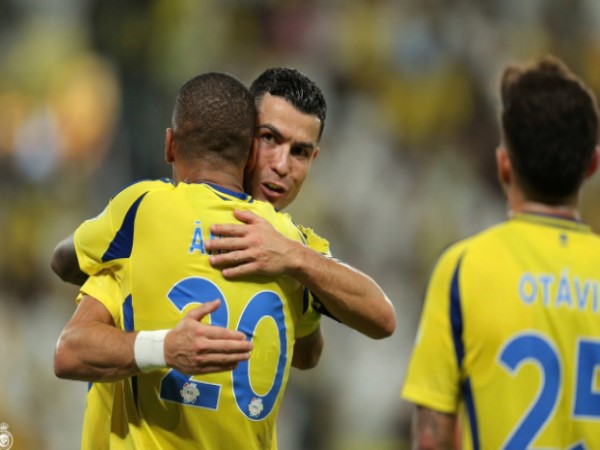 Ronaldo và vai trò thủ lĩnh trong cuộc bám đuổi Al Hilal Ronaldo và vai trò thủ lĩnh trong cuộc bám đuổi Al Hilal