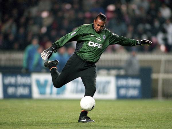 Khám phá thủ môn PSG xuất sắc nhất lịch sử và di sản